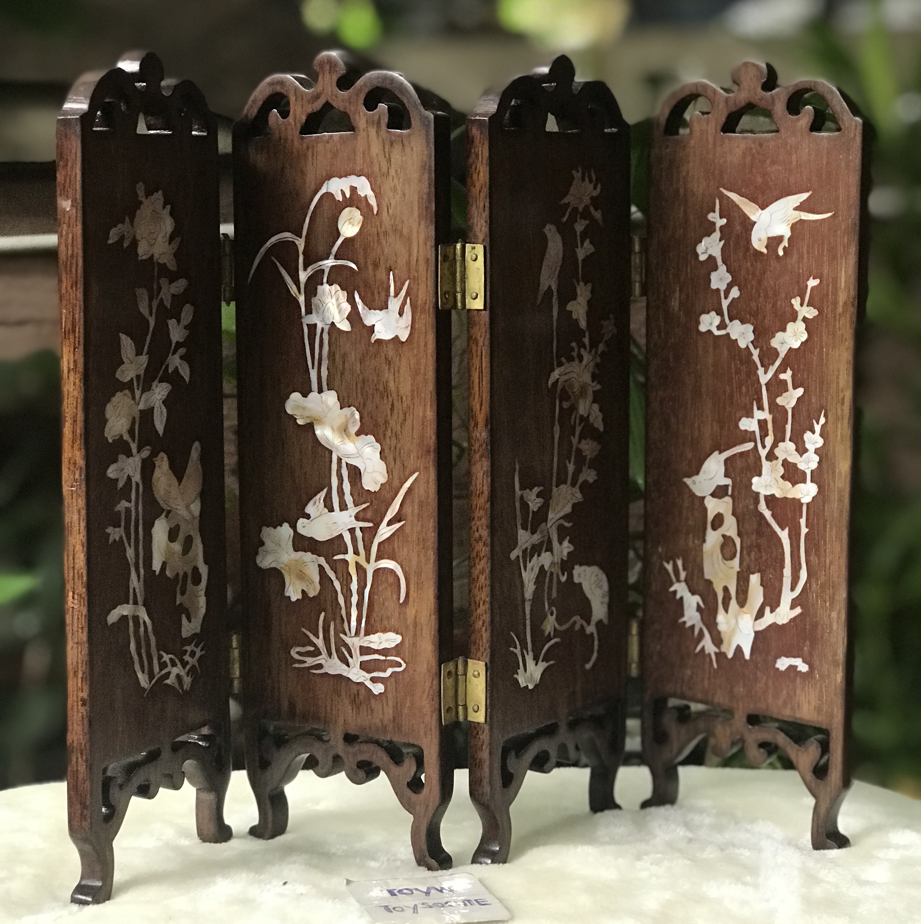 ฉากไม้บานพับ ไม้โรสวู๊ดฝังมุก ฉลุลวดลาย 4 panels Chinese vintage handmade rosewood folding table screen