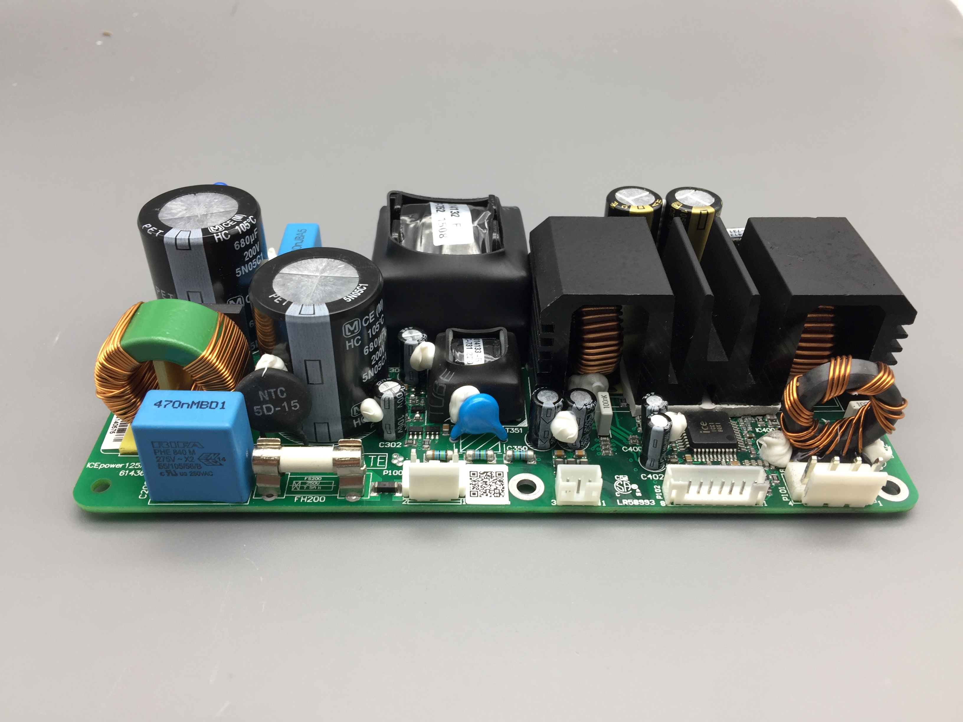 ICEPower ICE125ASX2 Amplifier and power supply