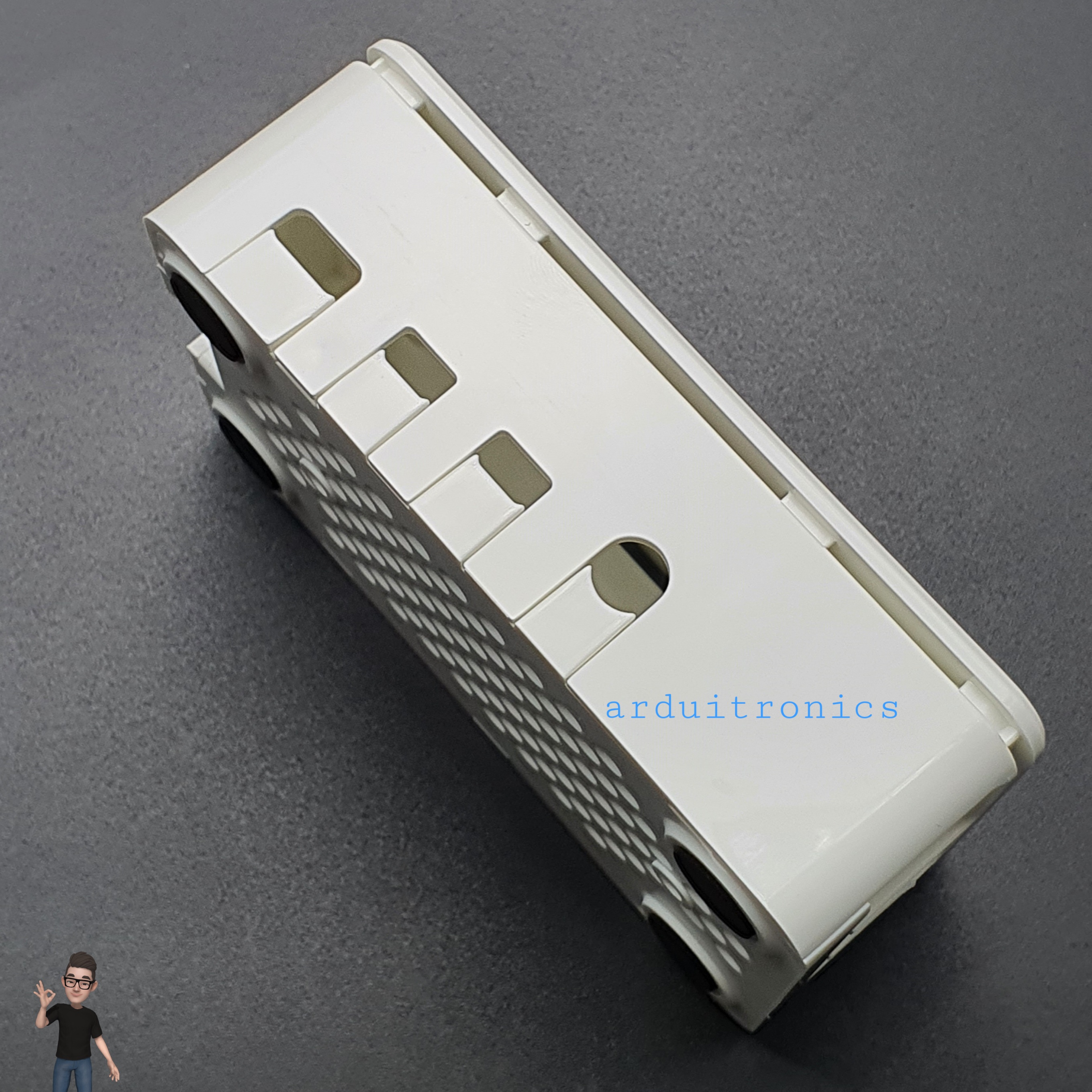 Raspberry Pi 4 Official Case (White)