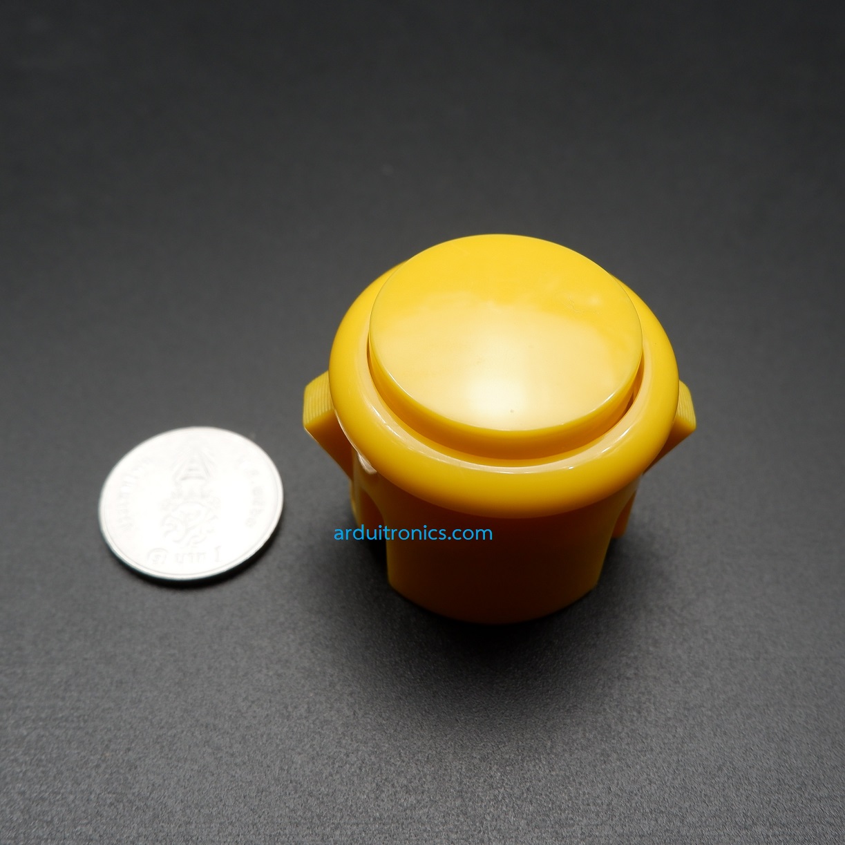 Arcade Button Yellow (สีเหลือง แบบฐานสูง) ปุ่มกดตู้เกม สวิตช์ปุ่มกดติดปล่อยดับ สีเหลือง