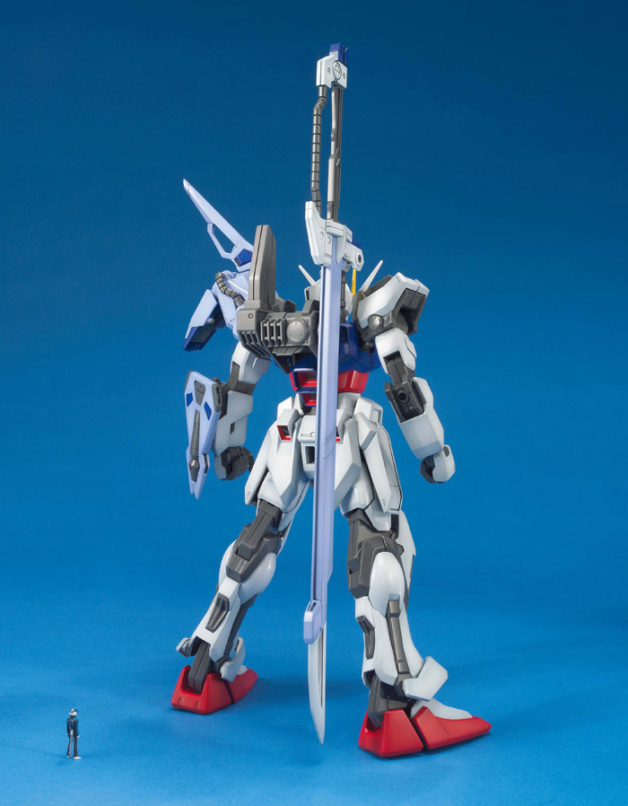 MG 1/100 GAT-X105 Launcher & Sword Strike Gundam