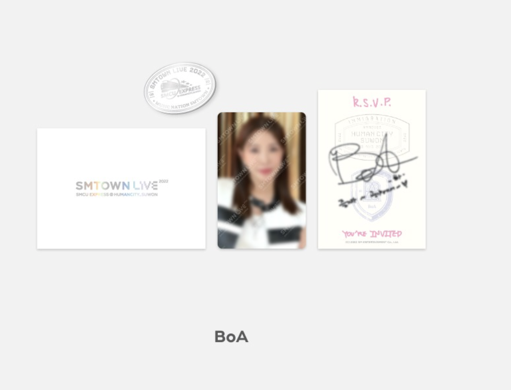 SMTOWN LIVE 2022 : SMCU EXPRESS @ HUMAN CITY_SUWON OFFICIAL MDS 2nd -Invitation + Badge set - BOA