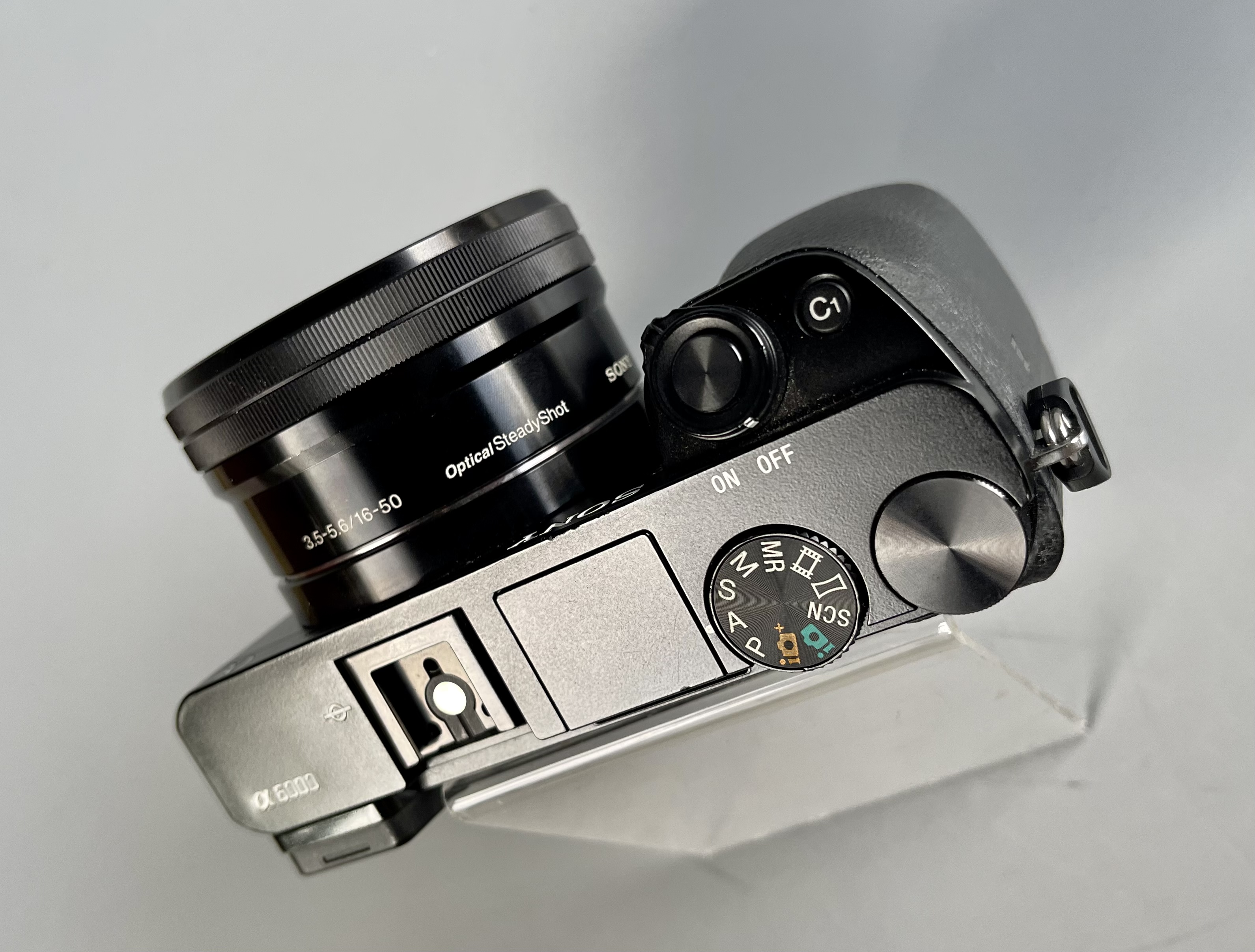 ขาย Sony A6000 พร้อมเลนส์ 16-50 OSS ชัตเตอร์น้อย 8065 สภาพสวยใช้น้อย