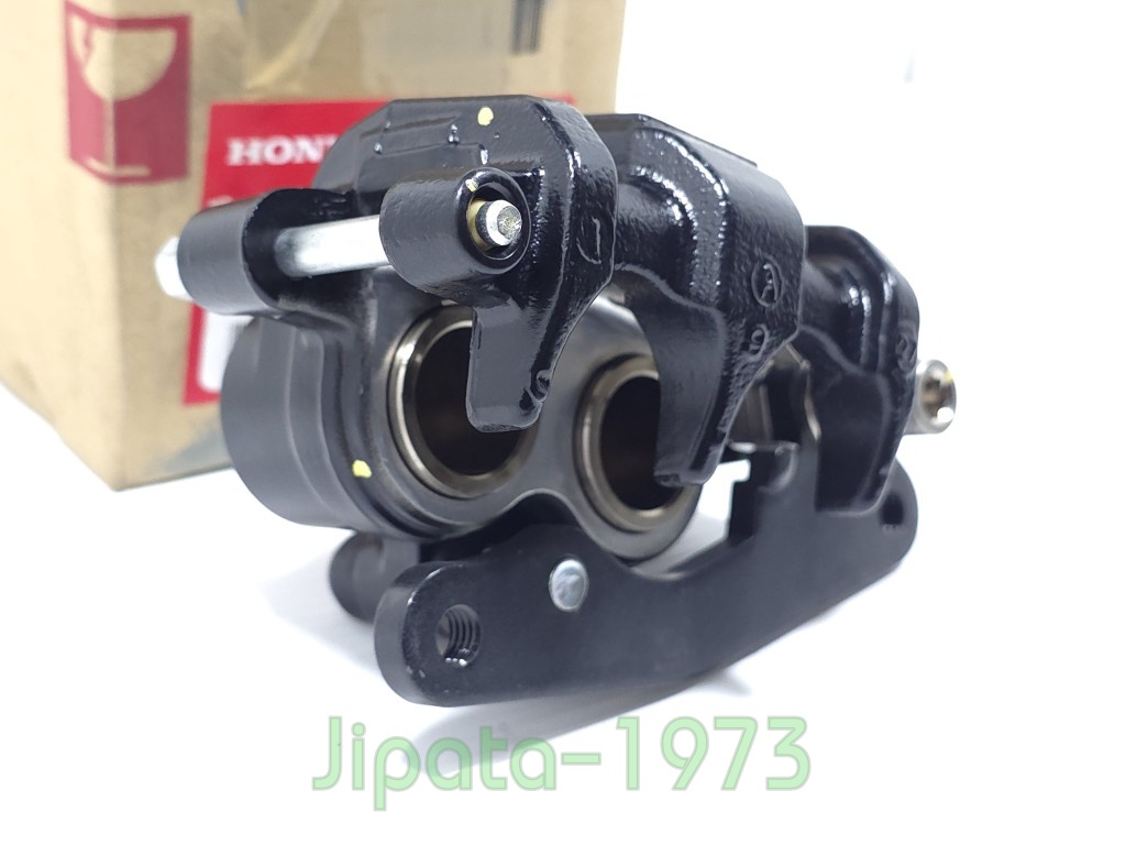 (Click 110) ชุดคาลิปเปอร์เบรคหน้า (สีดำ) Honda Click 110 แท้