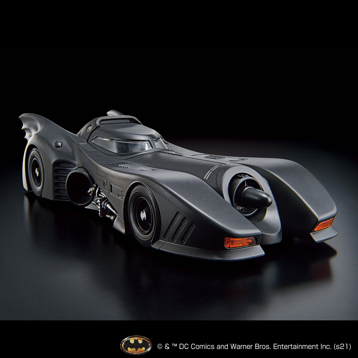 1/35 Scale Model Kit Batmobile (Batman Ver.)