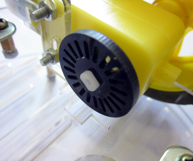 2WD Smart Car Chassis (3 ชั้น) มาพร้อม Motor และ Wheel Encoder