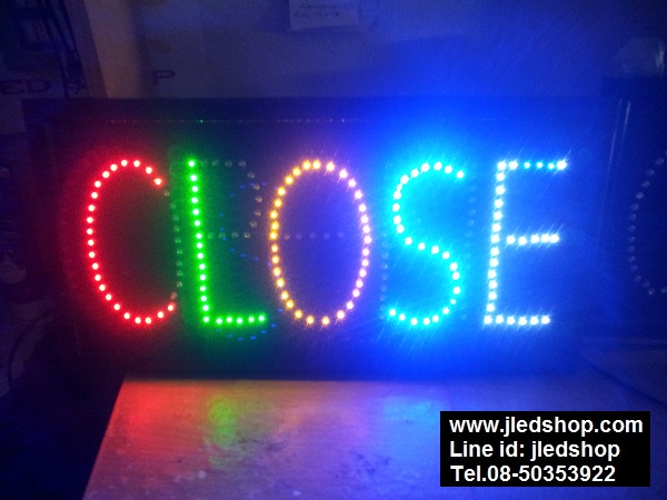 ป้ายไฟ OPEN-CLOSE ป้ายเดียวกัน
