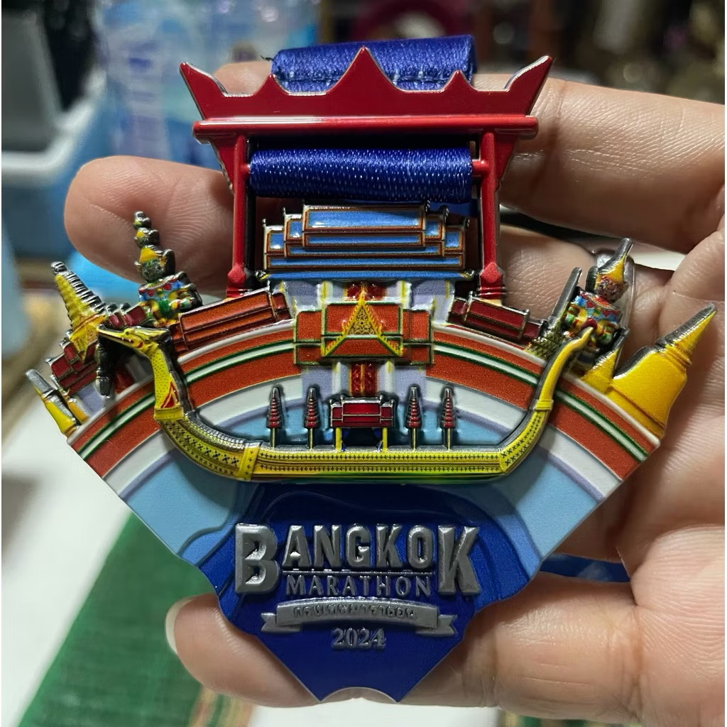 เหรียญรางวัล เหรียญวิ่ง 10 KM Bangkok Marathon ครั้งที่ 35 ประจำปี 2024