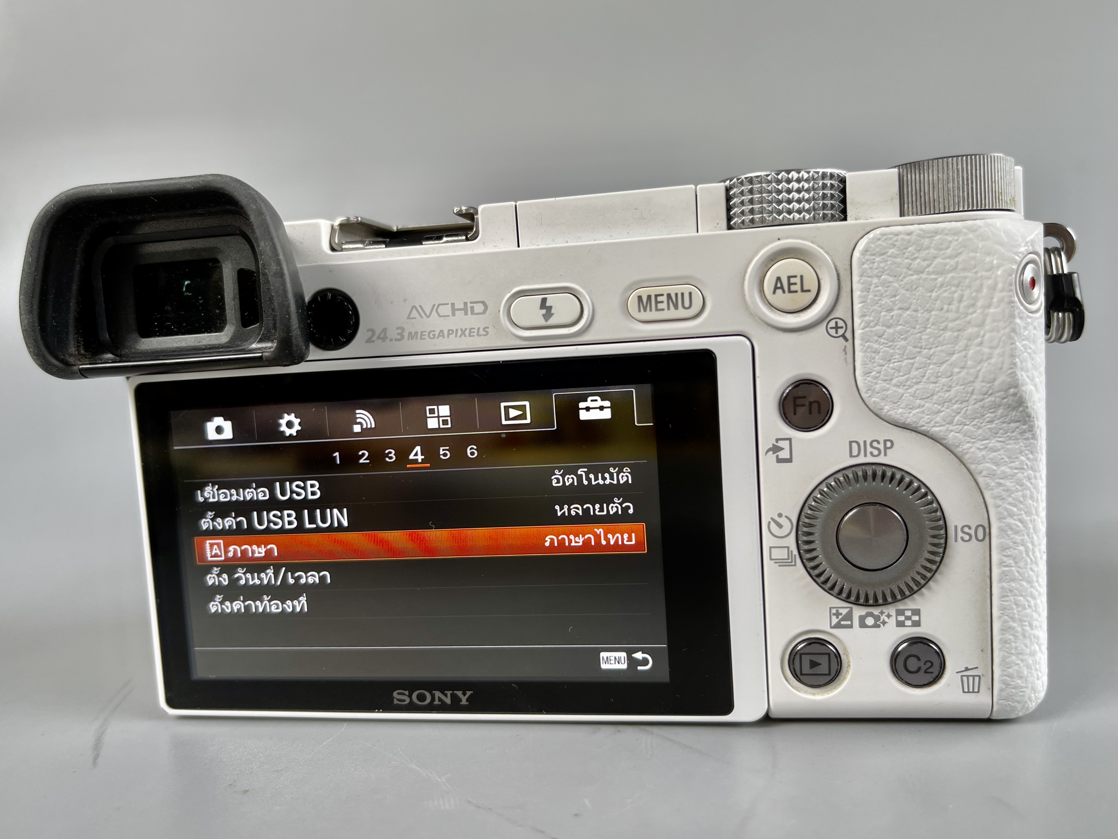 ขาย Sony A6000 พร้อมเลนส์ 16-50 OSS ชัตเตอร์น้อย 16537 สภาพสวยใช้น้อย