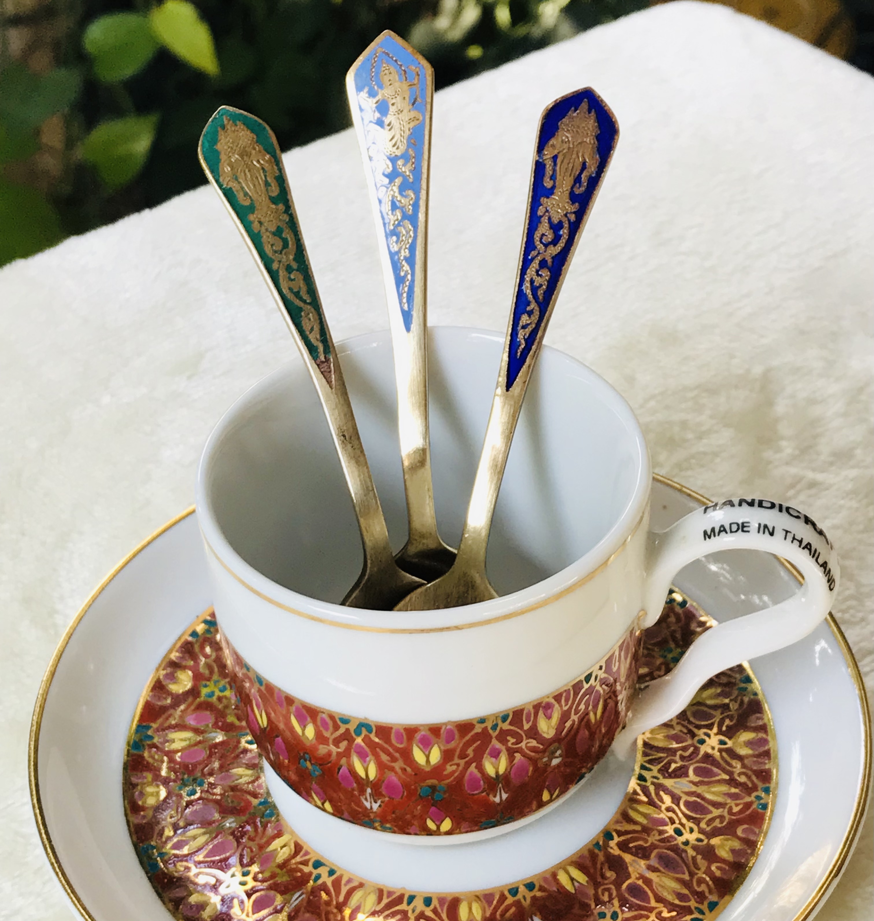 เริ่มต้นชุดละ 390 บาท Antique Brass ช้อนกาแฟทองเหลืองลงยา ช้อนขนมหวานทองเหลืองตอกลาย ขนาดยาว 10-11 ซม