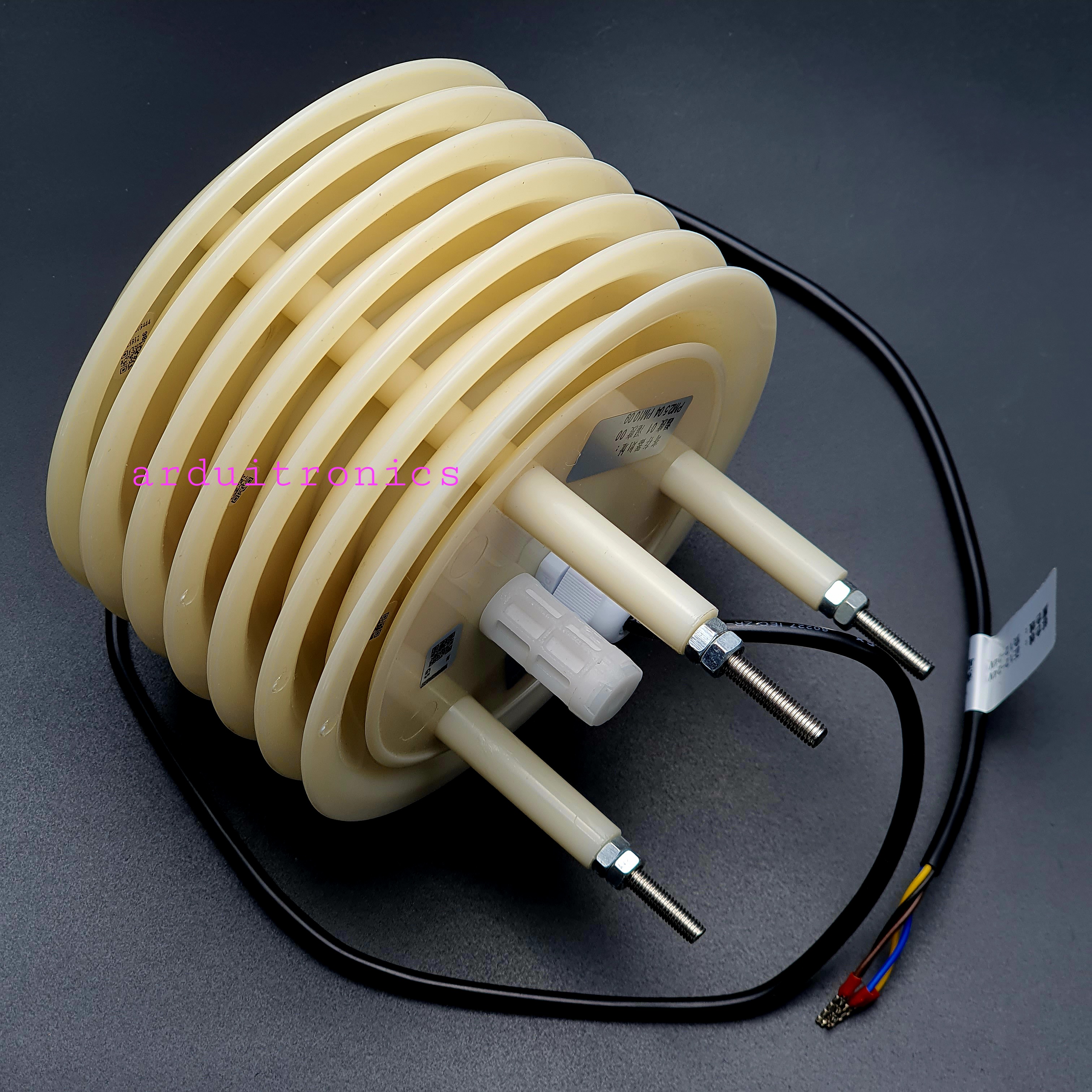 Weather Station Shutter with PM2.5 + PM10 + Temperature and Humidity Sensor (โครงแบบเกร็ดระบายลม 8 แผ่น)