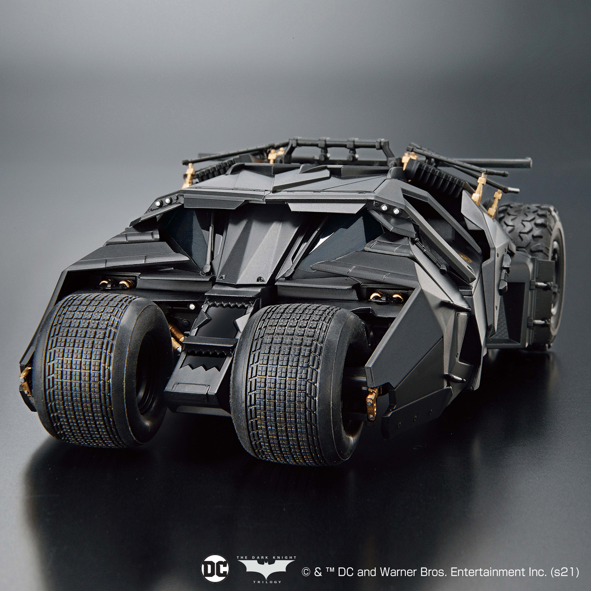 1/35 Scale Model Kit Batmobile (Batman Begins Ver.)