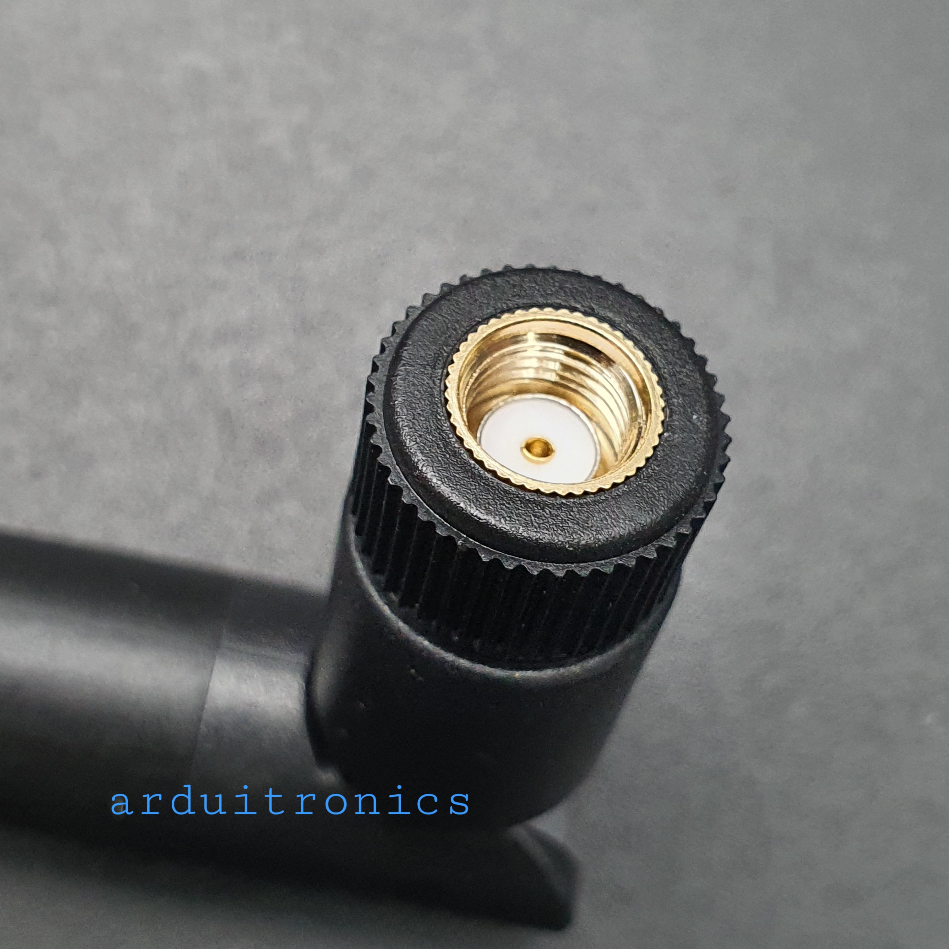 เสาอากาศ Wifi Antenna Dual-Band Antenna คุณภาพสูง 2.4GHz / 5.8GHz Dual Frequency 6dBi หัวต่อตัวเมีย Inner Hole ขนาด 20 cm สีดำ