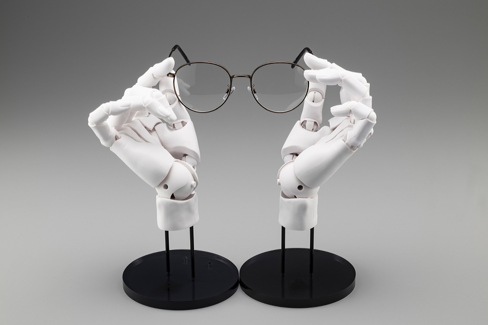 "Pre-Order" ARTIST SUPPORT ITEM Takahiro Kagami Hand Model /L -WHITE-