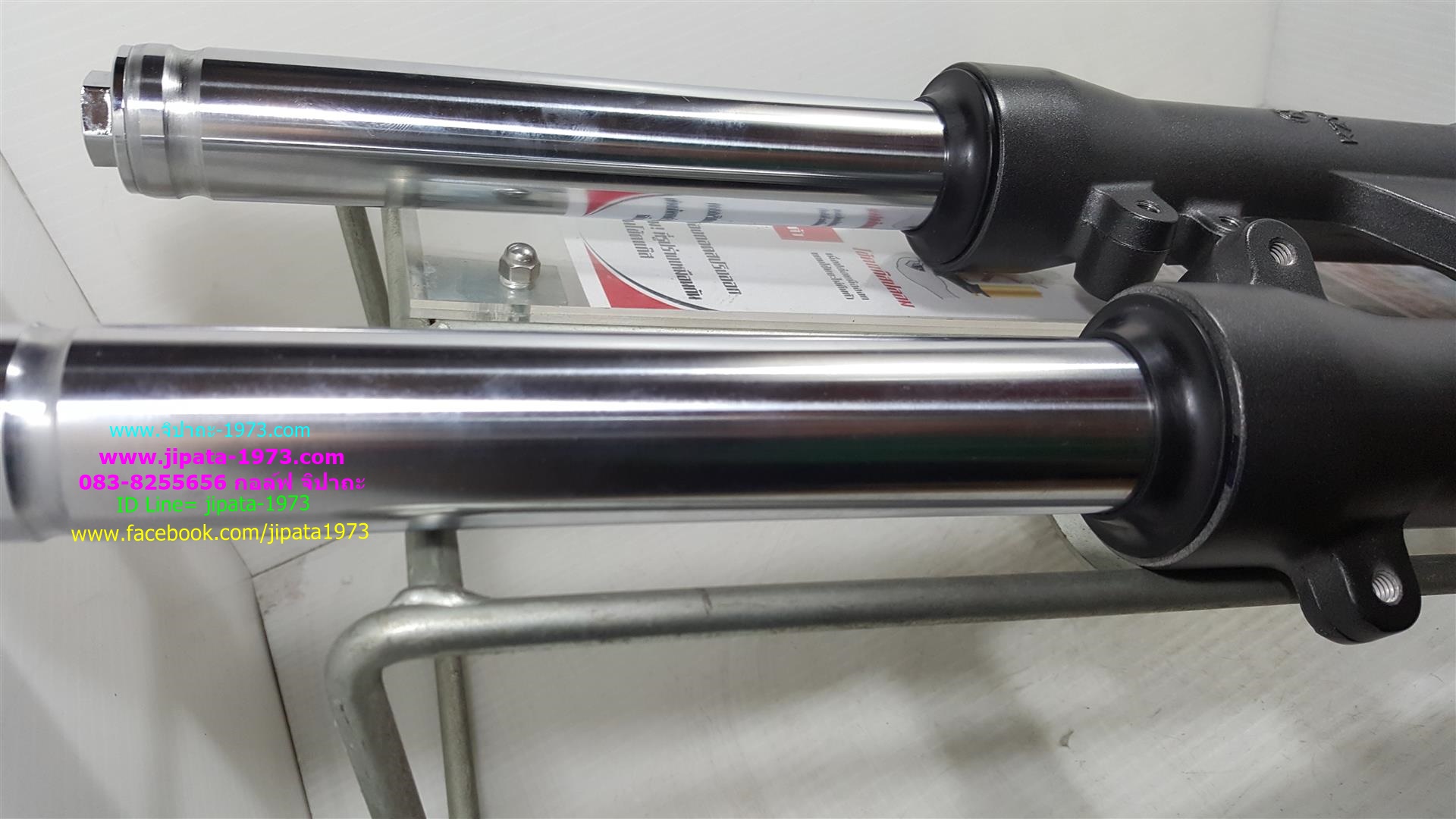 (PCX 125,150) ชุดโช้คอัพหน้า Honda PCX 150 สีดำ แท้