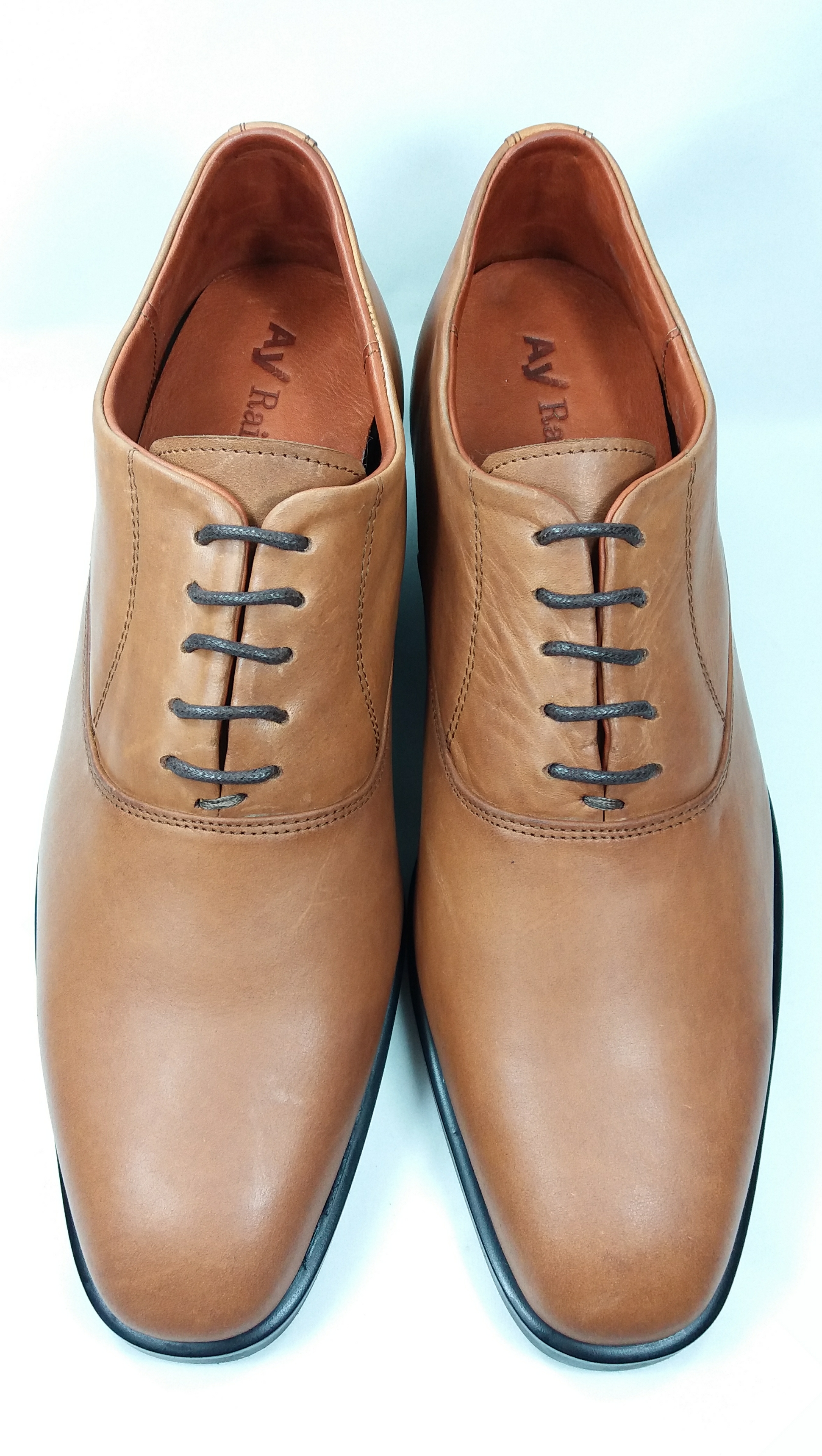 Classica (Tan EXT.) 8.5