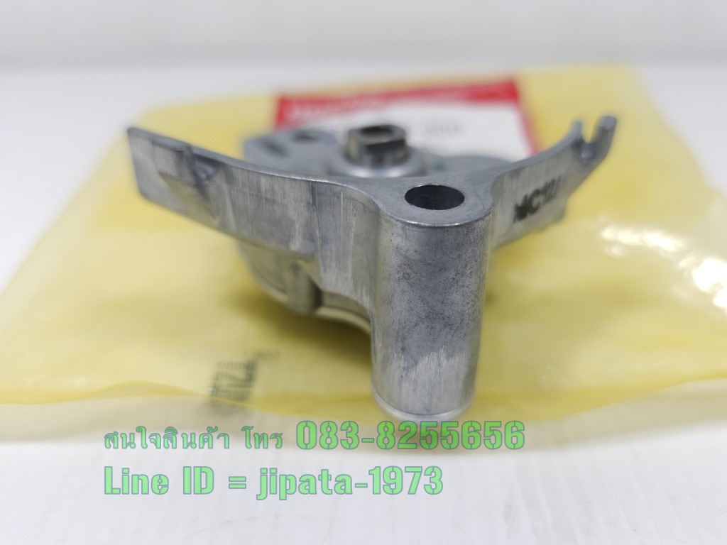 (Forza 300) ชุดปั๊มน้ำมันเครื่องพร้อมน๊อตสลัก Honda Forza 300 ปี 2013-2018 แท้