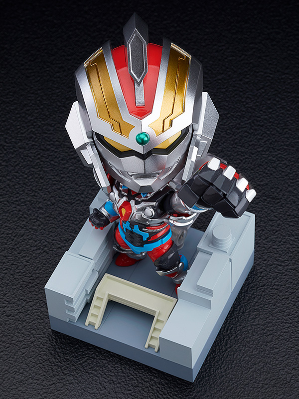 "Pre-Order" [1050-DX] Nendoroid Gridman: SSSS. DX Ver.