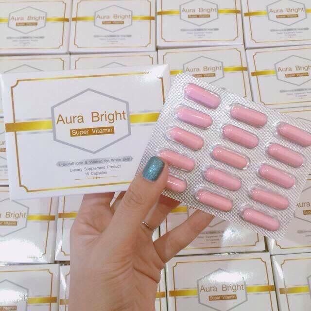 Aura Bright Super Vitamin ขาวไว ลดสิว หน้าเด็ก