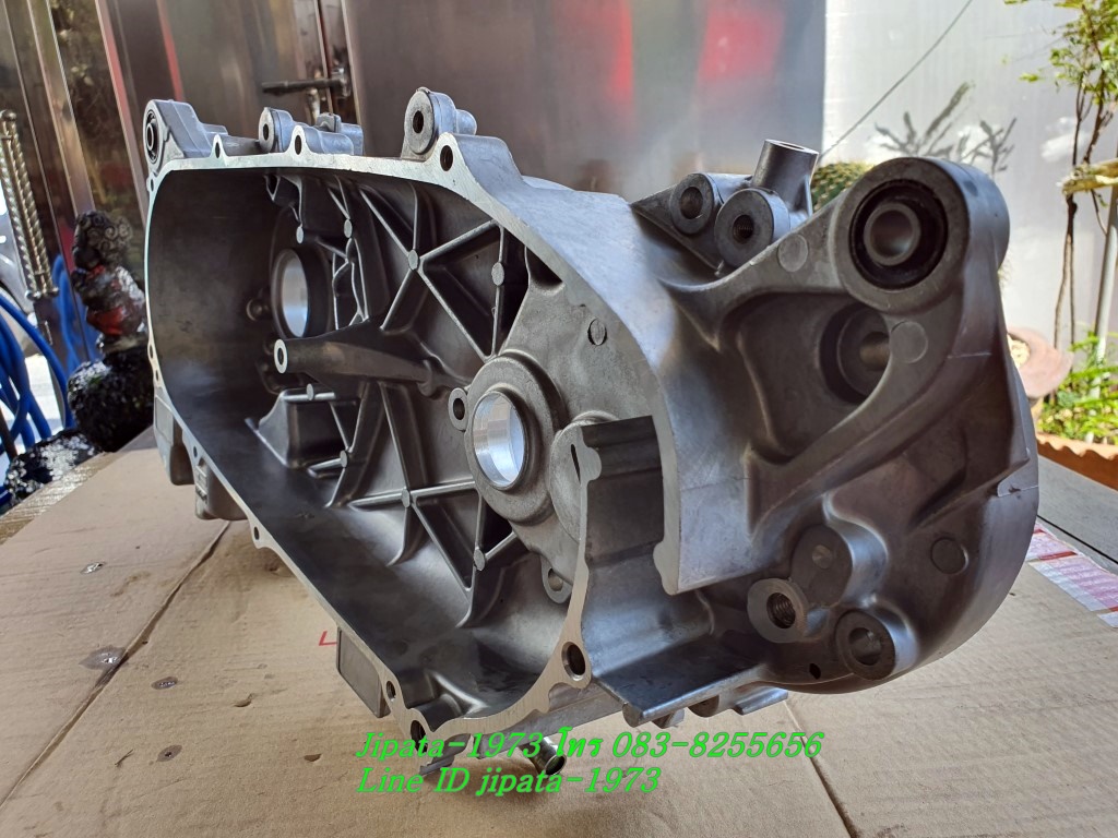 (PCX 160 i) เรือนเครื่องยนต์ ซ้าย -ขวา Honda PCX 160 i แท้