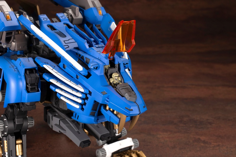 HMM ZOIDS 1/72 RZ-028 Blade Liger AB