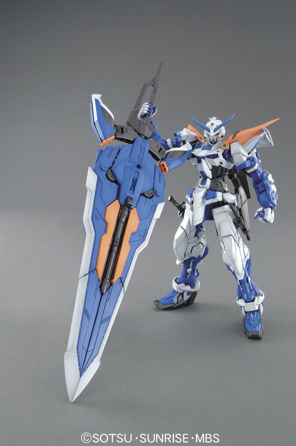 MG 1/100 Gundam Astray Blue Frame Second Revise