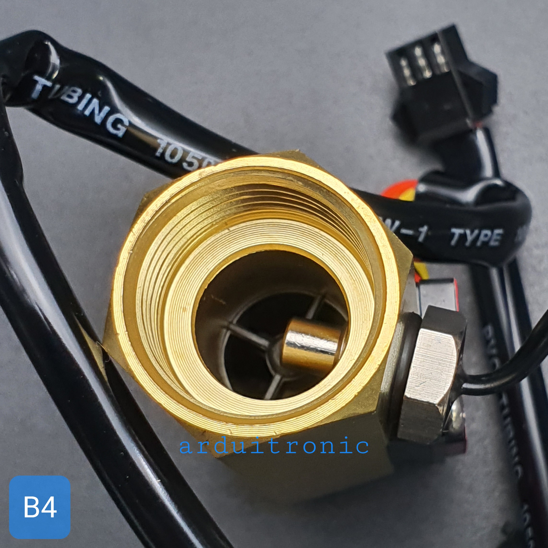 B4 เซ็นเซอร์วัดอัตราการไหลของน้ำ ทองแหลือง 3/4นิ้ว 6หุน Water Flow sensor 1-25L/min Size 60 mm With Temperature Probe