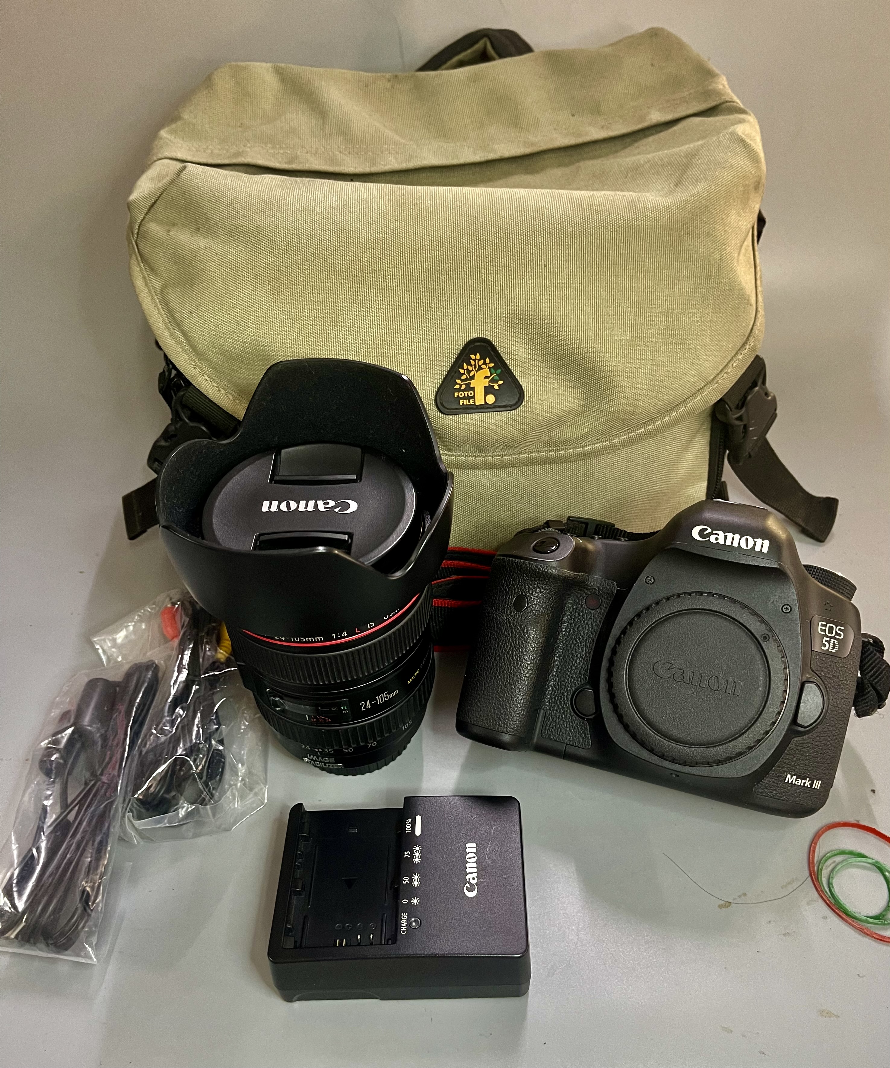 ขายกล้องcanon 5D mark iii LensCanon 24-105mm F4L IS USM