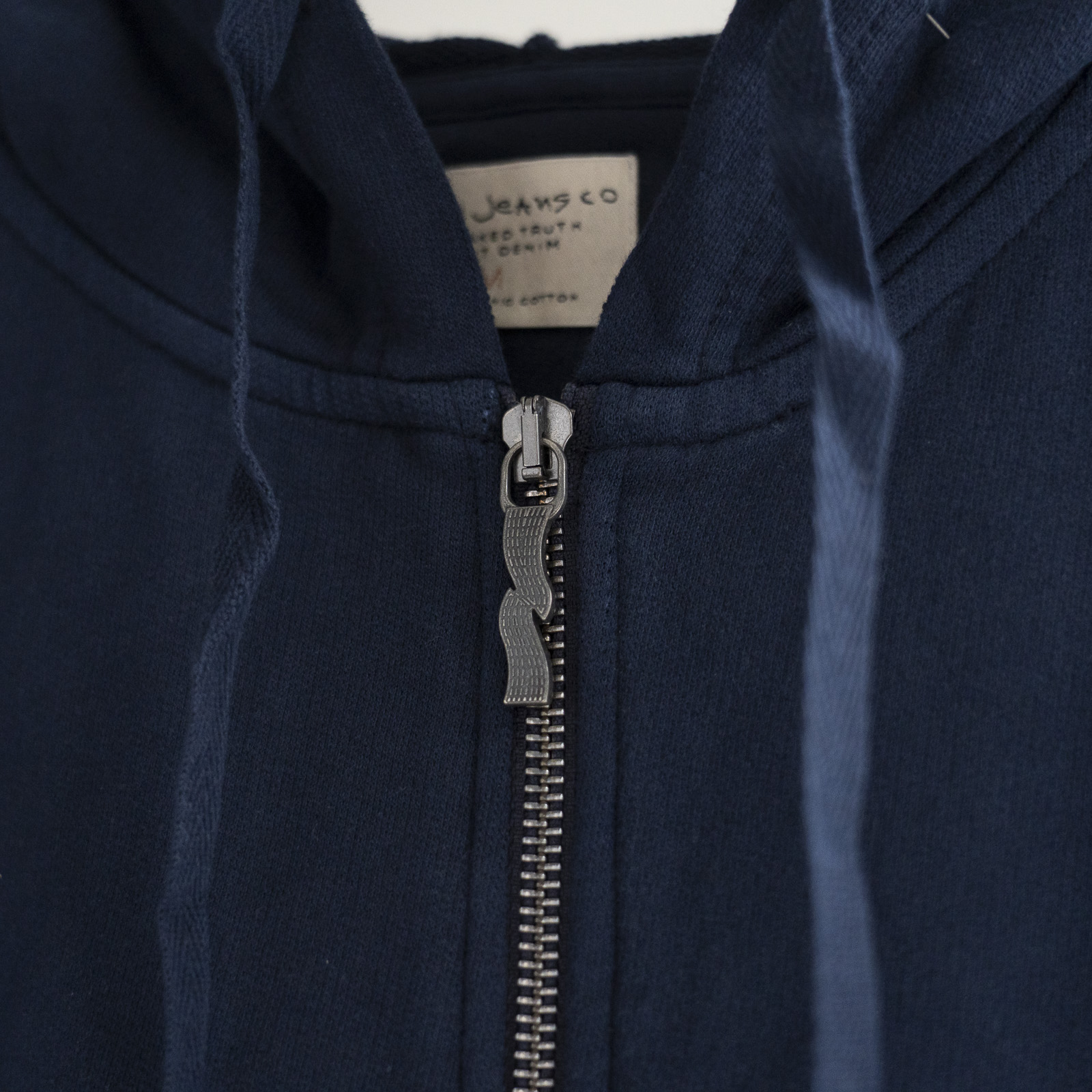 Loke Light Zip Hood