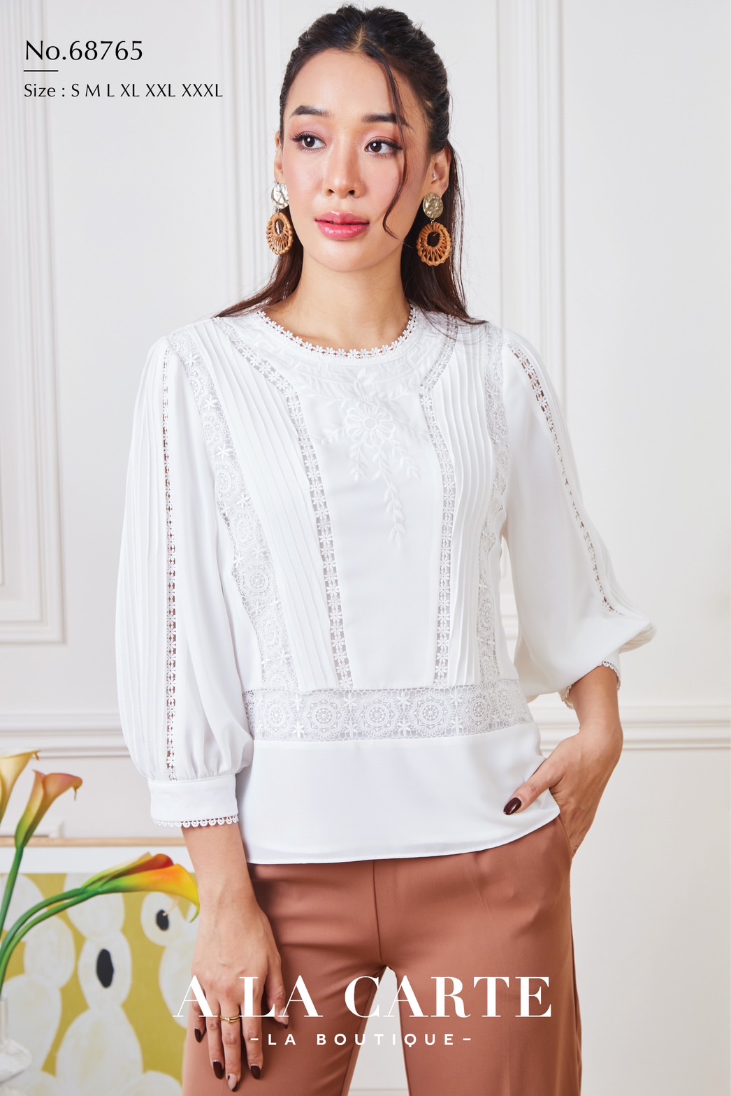68765 เสื้อชีฟอง A LA CARTE งานปัก แทรกทริม สวยหรู มีซับใน ขนาด 3XL 46" สีขาว แดง เทา