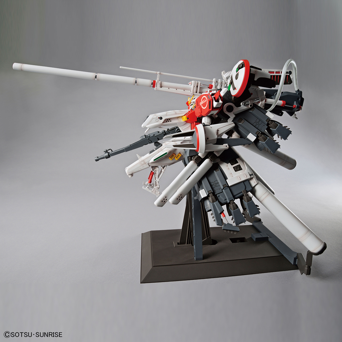 MG 1/100 PLAN303E Deep Striker