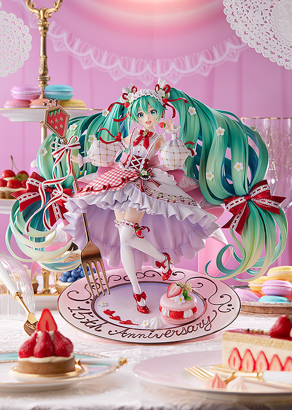 "Pre-Order" GSC 1/7 Hatsune Miku: 15th Anniversary Ver.
