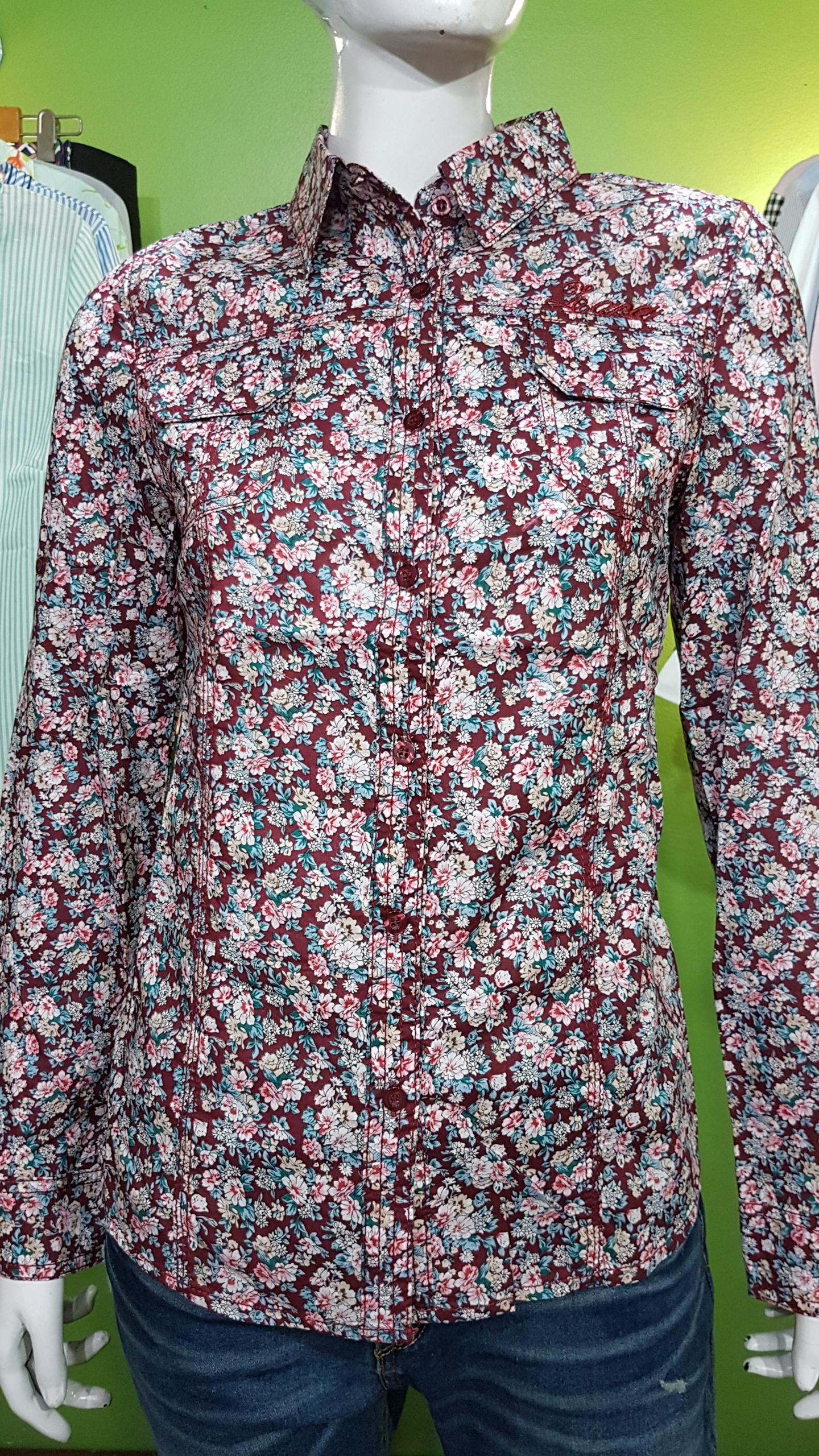 เสื้อเชิ๊ตแขนยาว ซาร่า ผ้าคอตต้อนลายดอกไม้ อินธนูเบิ้ลแขนได้ แพทเทิร์นเข้ารูปค่ะ สินค้าพร้อมส่ง size M - 36 " ค่ะ