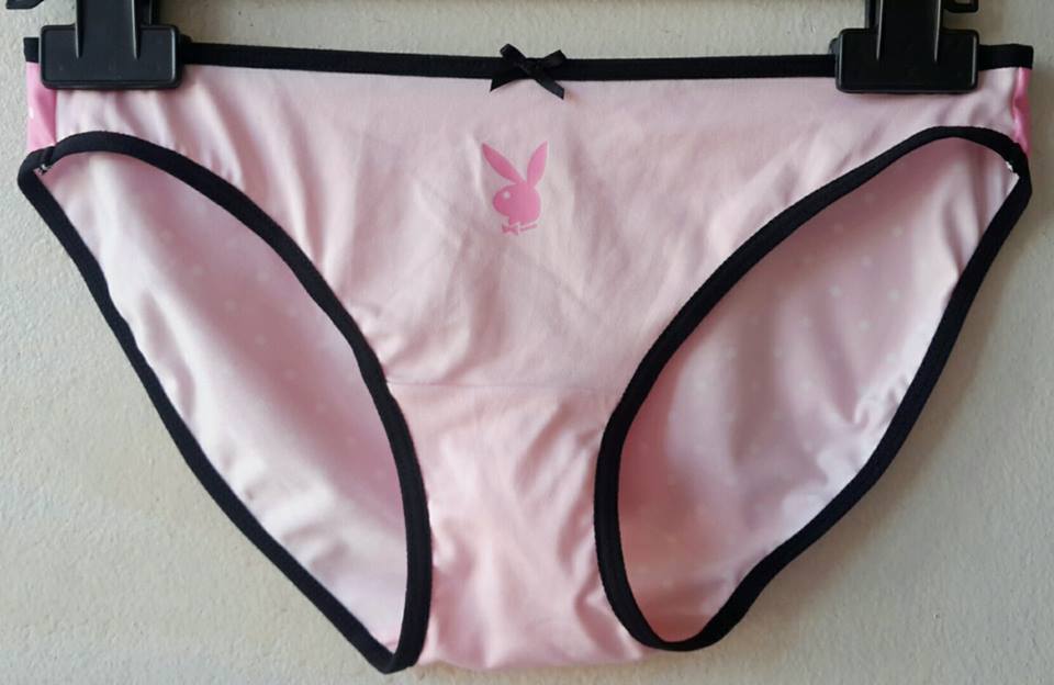 กางเกงชี้นในสตรี Playboy