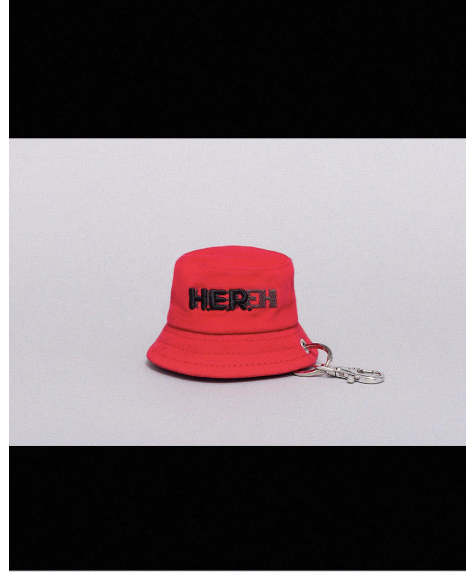 IU -2024 IU H.E.R. WORLD TOUR CONCERT IN SEOUL Official MD -Bucket Hat Keyring - สี red