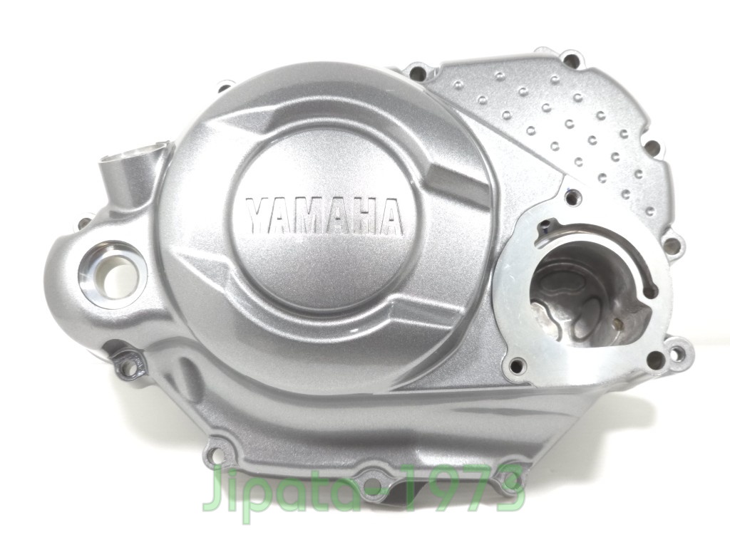 (Spark 115 i) ชุดฝาครอบเครื่องด้านขวา Yamaha Spark 115 i (สีเทา) แท้