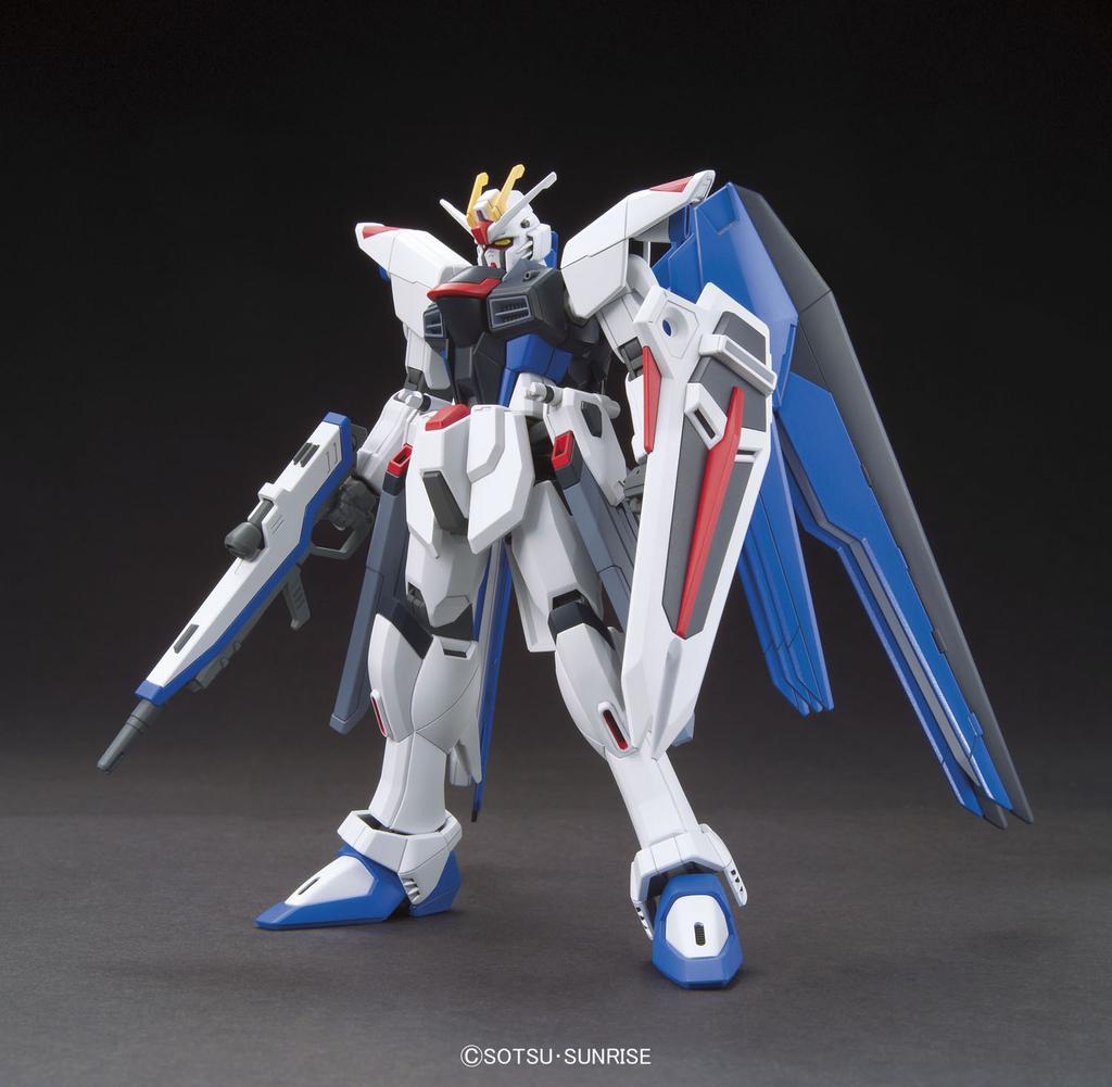 HGCE 1/144 ZGMF-X10A Freedom Gundam