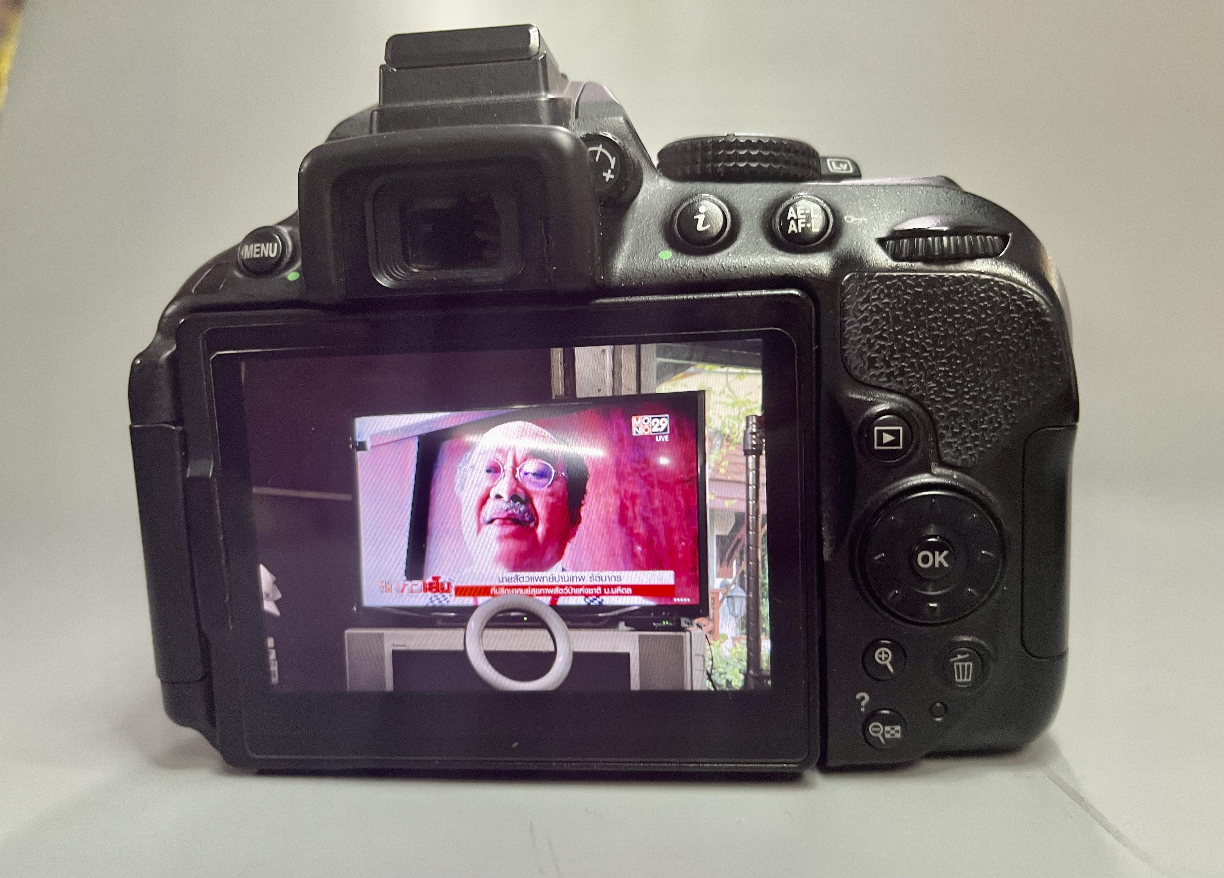 Nikon D5300 เลนส์ Nikon AF S 18-55mm f3.5 5.6 G VR ชัตเตอร์ 9214