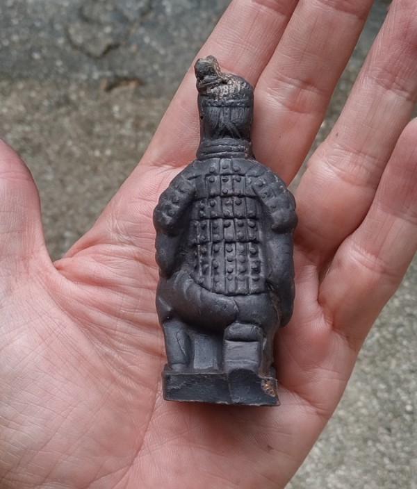 4ชิ้น ทหารจีนโบราณ ดินเผา ประมาณ 10-12 ซ.ม