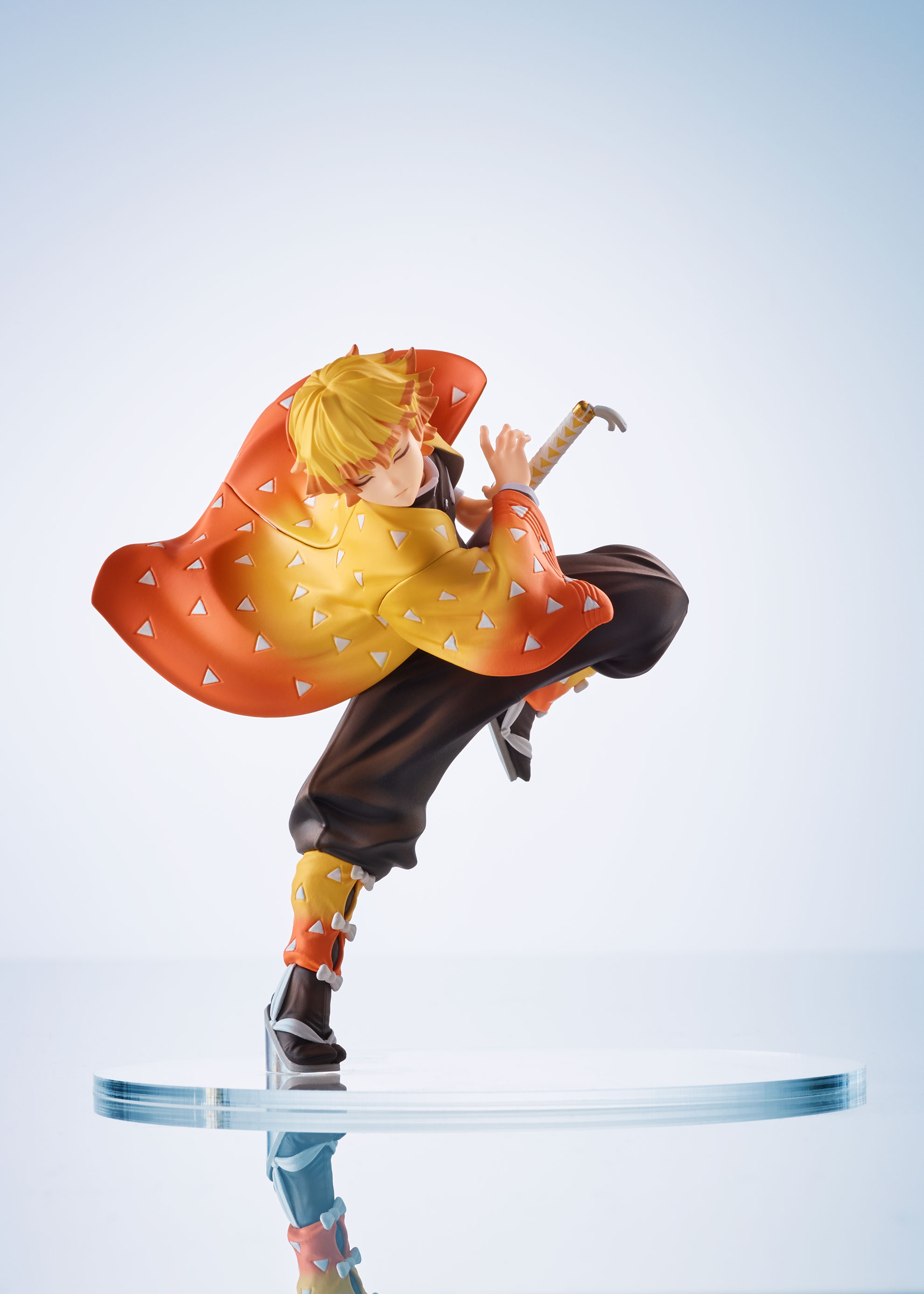 "Pre-Order" ConoFig Demon Slayer: Kimetsu no Yaiba Zenitsu Agatsuma Figure