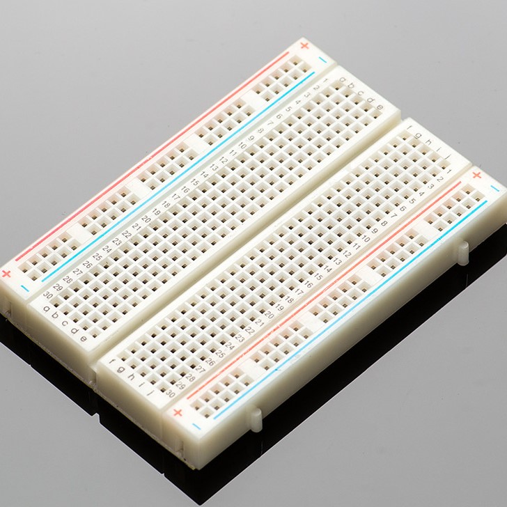 Breadboard 400 holes (สีขาว)
