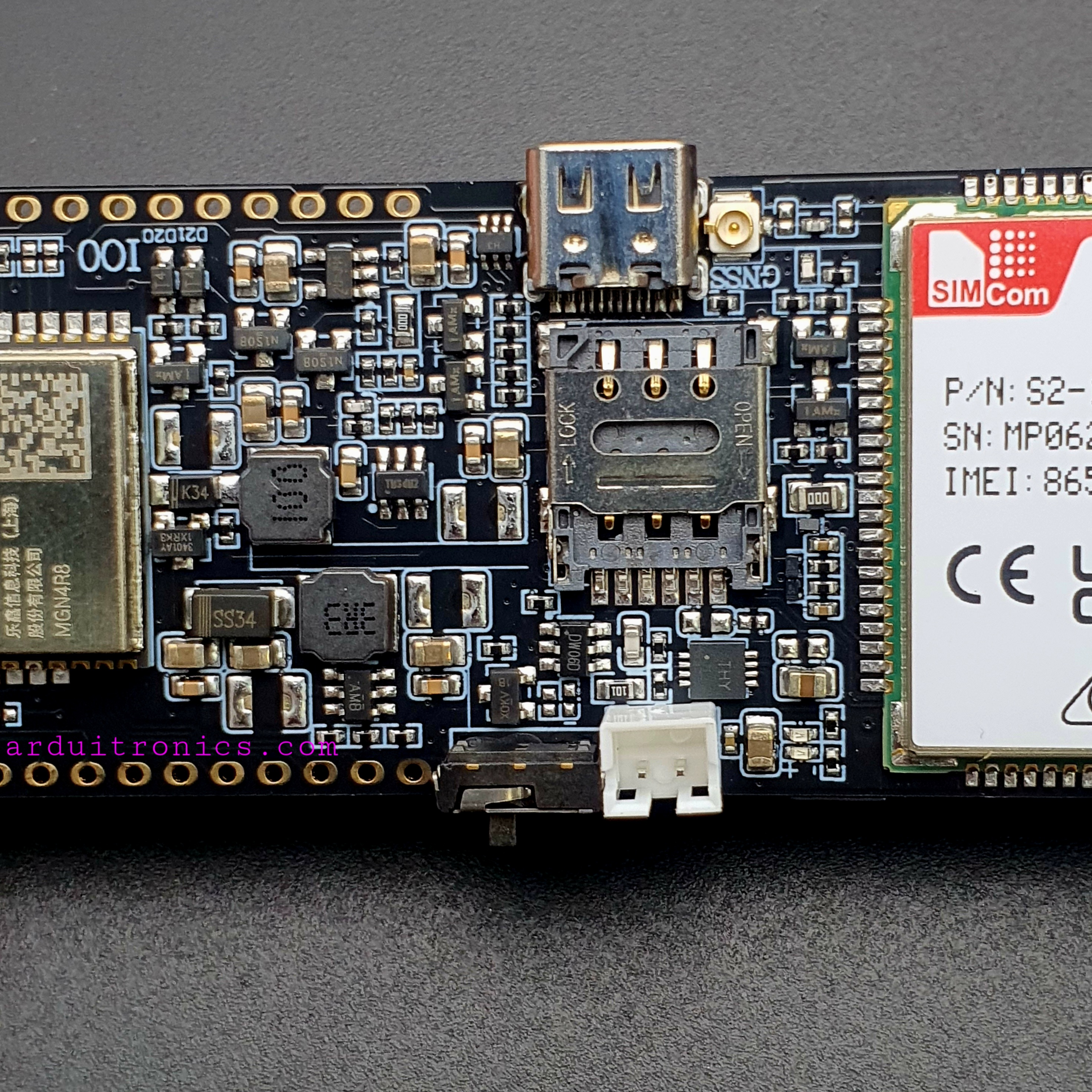 LILYGO T-A7608E-H (WiFi, BT, 3G/4G) with GPS พร้อมรางถ่าน 18650