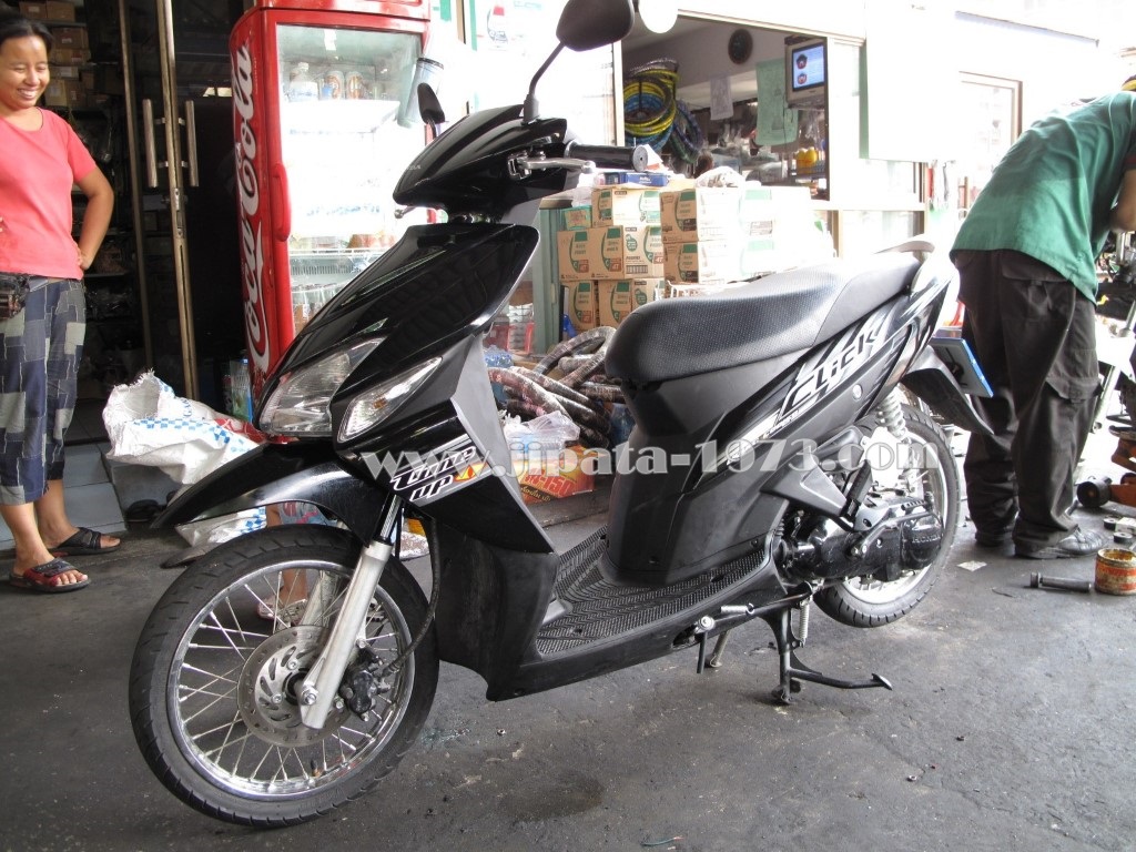 งานดัดโครงตัวถังรถ Honda Click