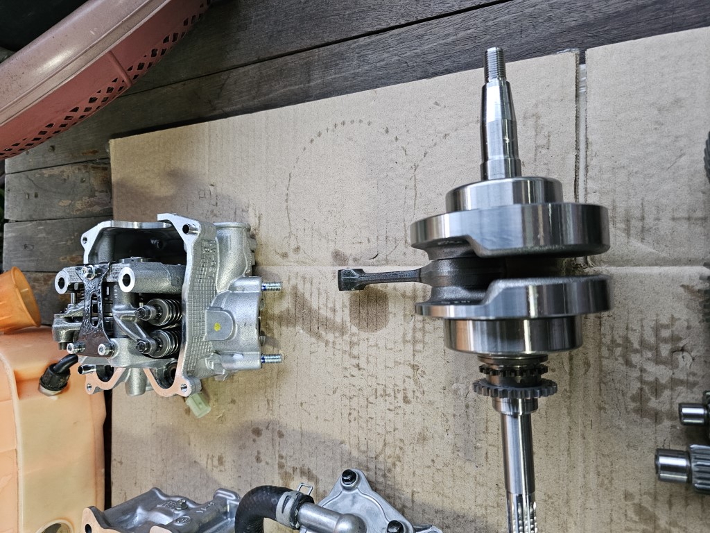 (Aerox) ชุดเครื่องยนต์แบบแยกชิ้น Yamaha Aerox 2021 แท้ (สินค้า Test Run)