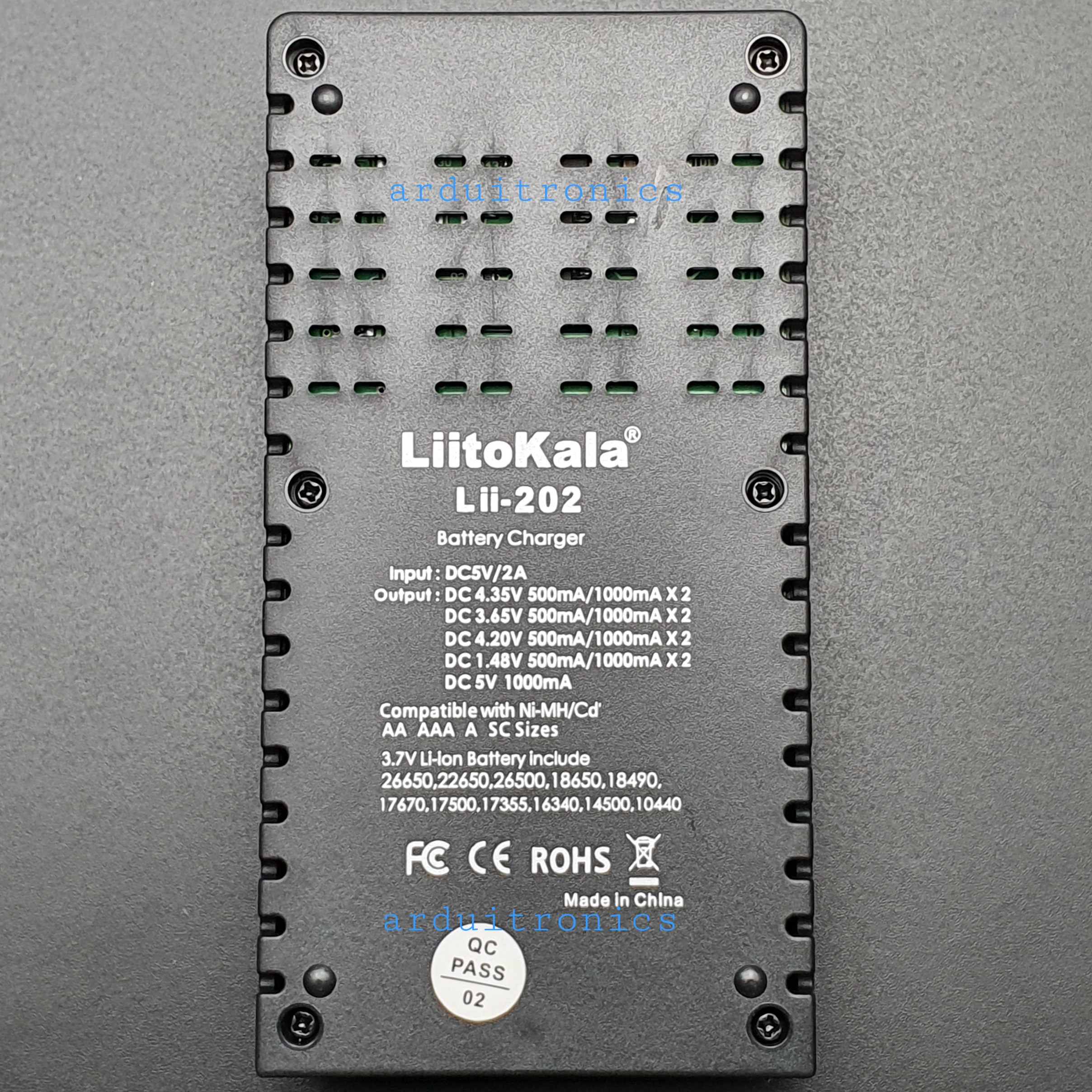 เครื่องชาร์จถ่าน Liitokala 10440 / 14500 / 18650 3.7V 2ก้อน