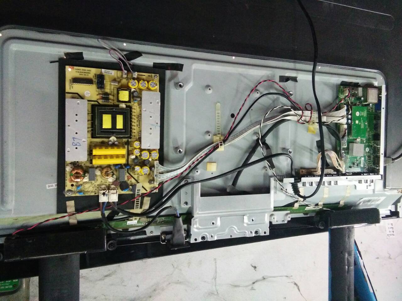 IC MEMORY: Provision รุ่น LT-39G53_PMT