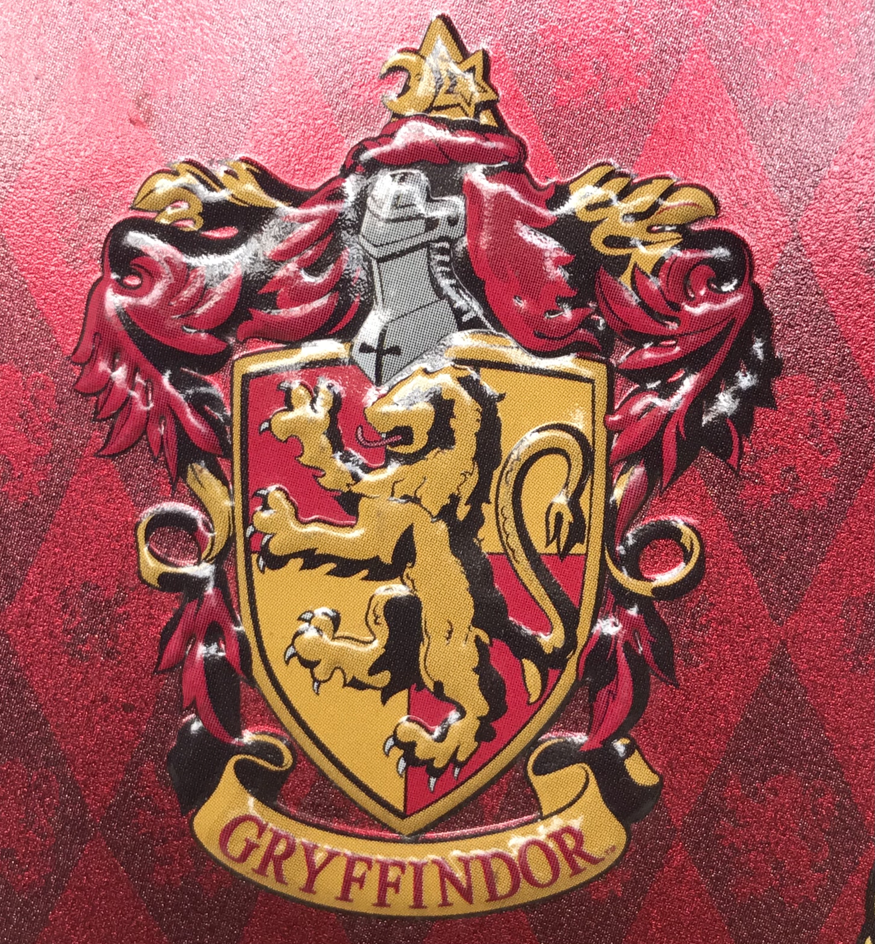 กล่องโลหะแฮรี่พอตเตอร์ ฝาลายปั๊มนูน กล่องขนม Universal Studios Japan USJ Harry Potter Can Chocolate Rare Hogwarts