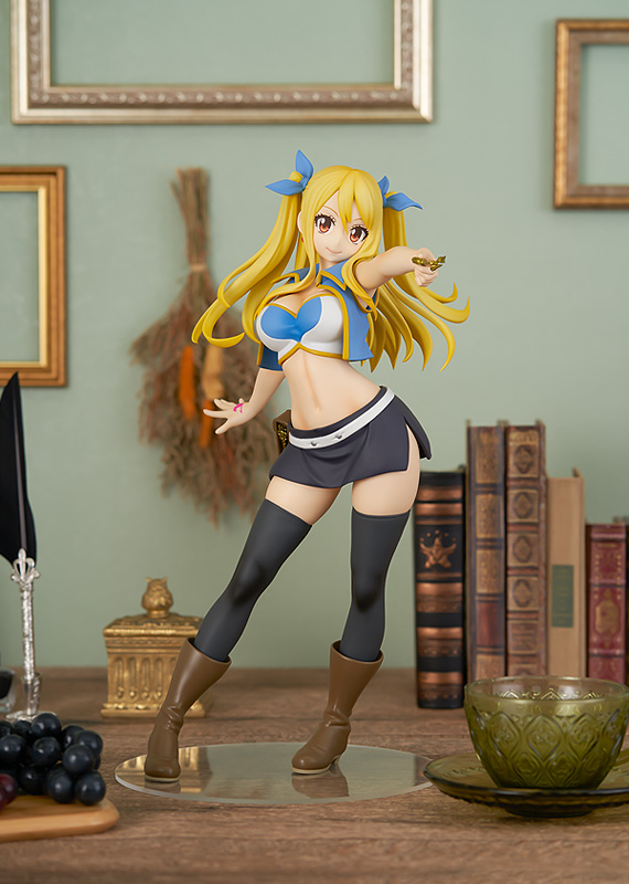 "Pre-Order" POP UP PARADE Lucy Heartfilia XL
