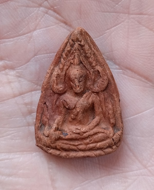 พระพุทธชินราช พิมพ์เล็ก เนื้อดินเก่าไม่รู้ที่