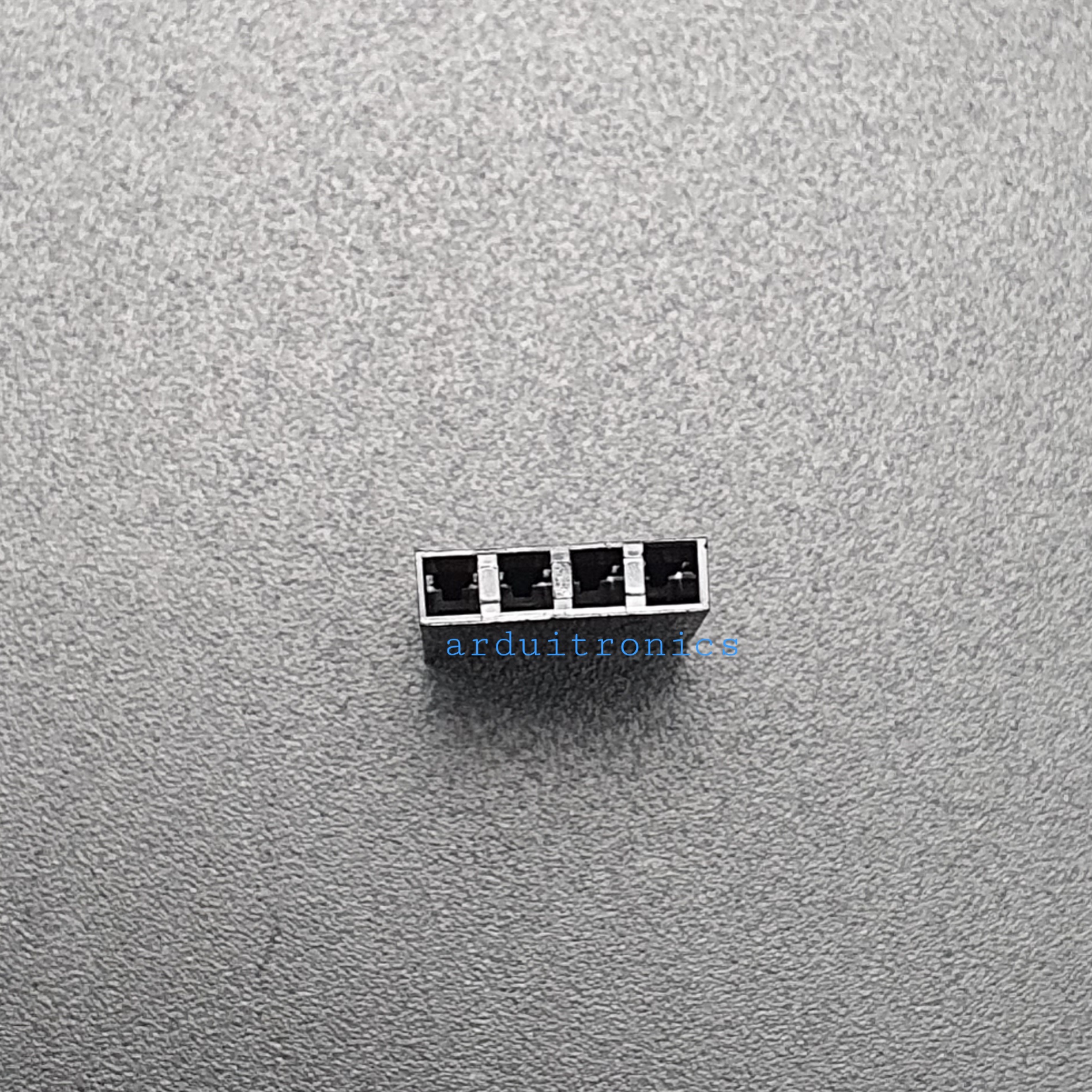 DuPont head shell 2.54mm หัวต่อสายไฟจัมเปอร์ 1x4 ระยะห่าง 2.54mm จำนวน 1 ชิ้น